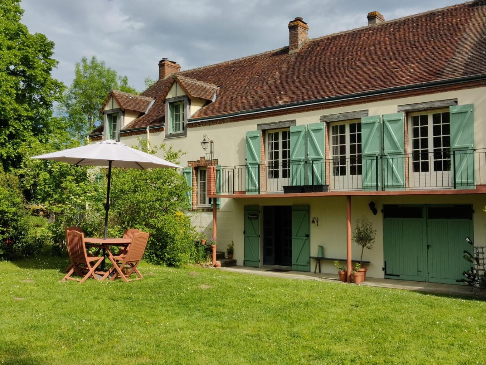 Chambres D'Hotes / B&B Chez Mon Reve Eguzon-Chantome Экстерьер фото